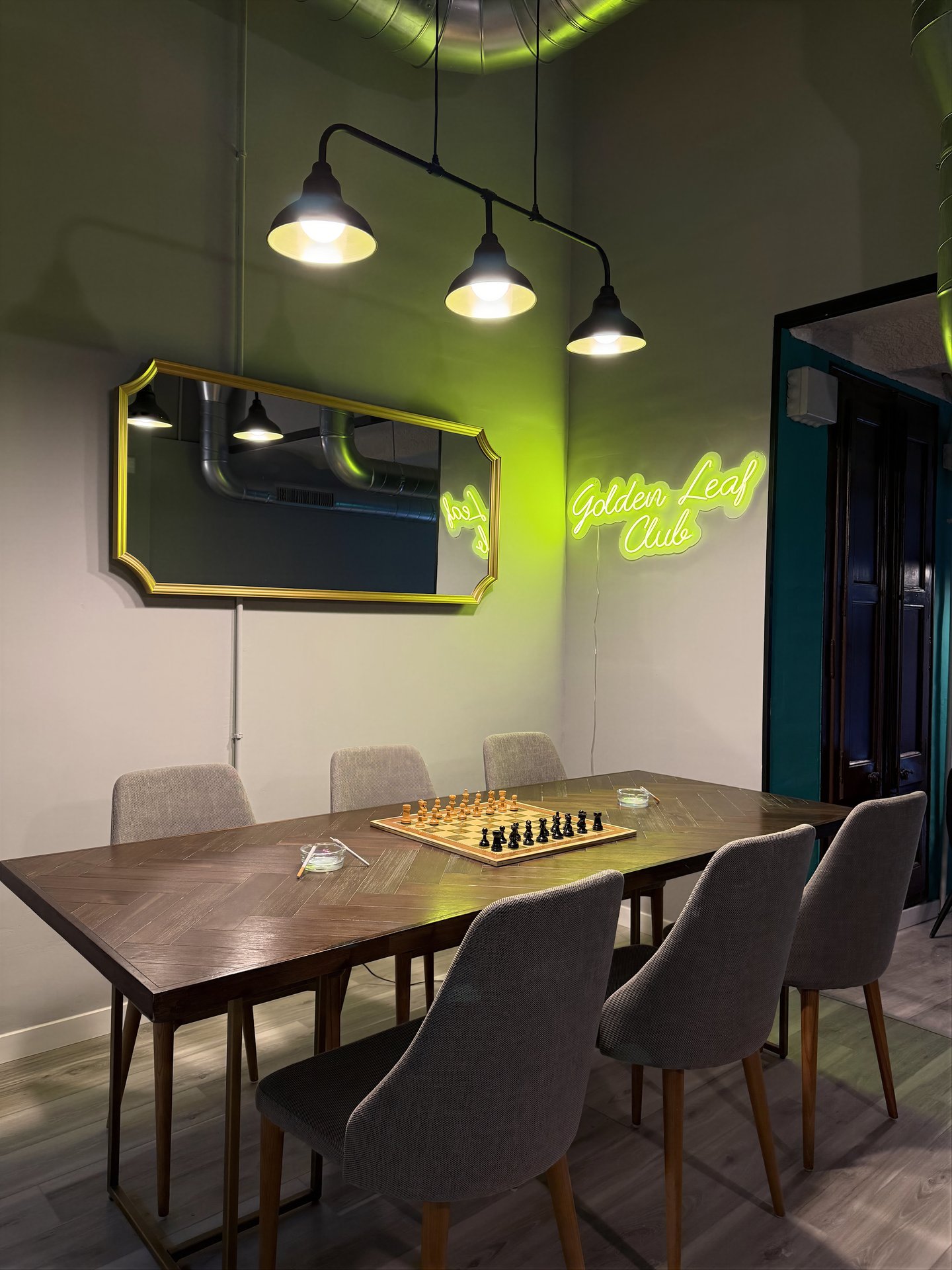 Golden Leaf Club